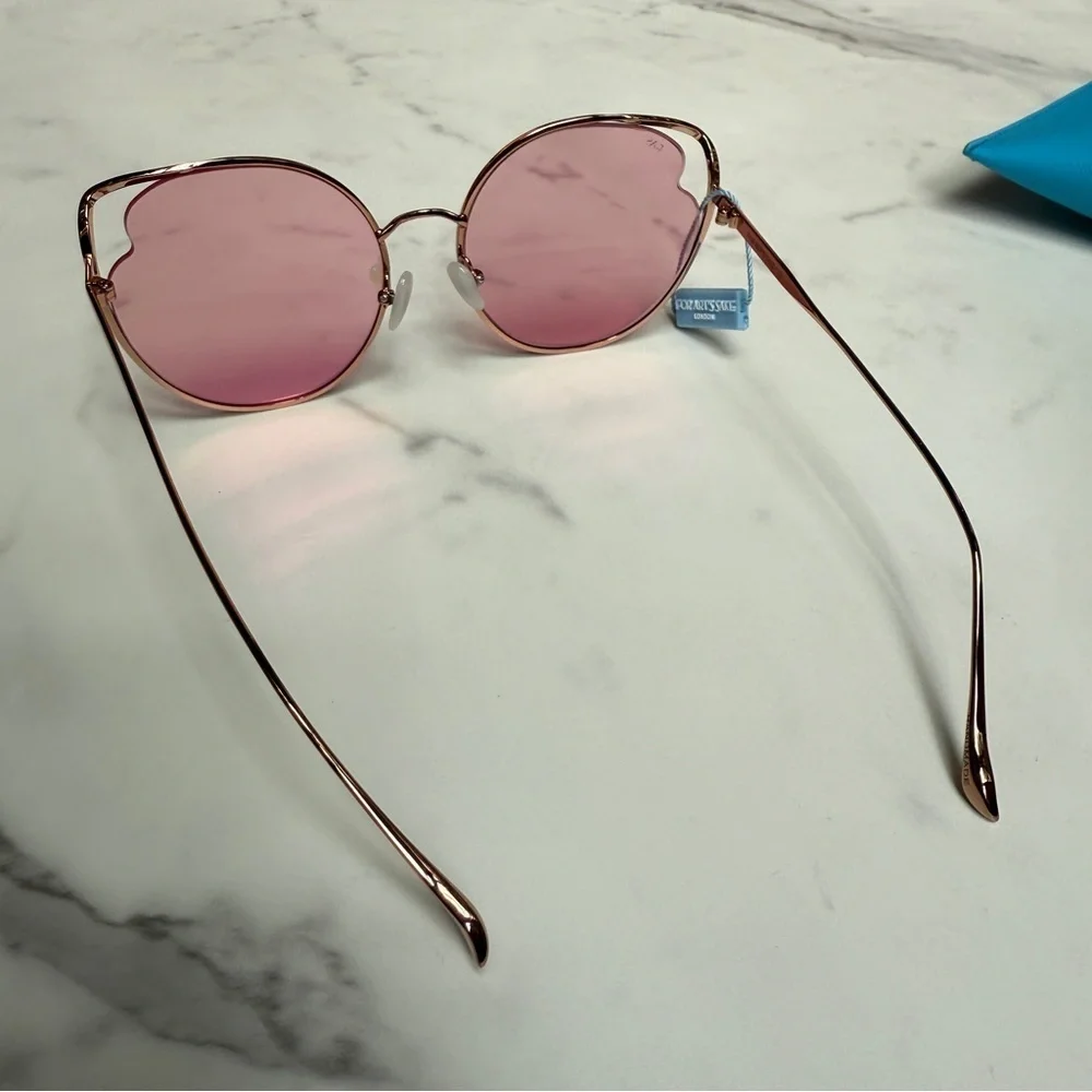 For Art’s Sake Cat Blush Rose Gold Sunglasses